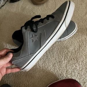 Converse mens low tops